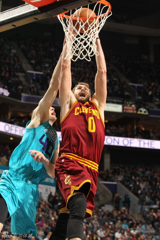 爱游戏体育在线 -风云突变夏洛特黄蜂今晚复出首秀，英超版图或变，媒体盛赞，资深球员宣示担当的简单介绍